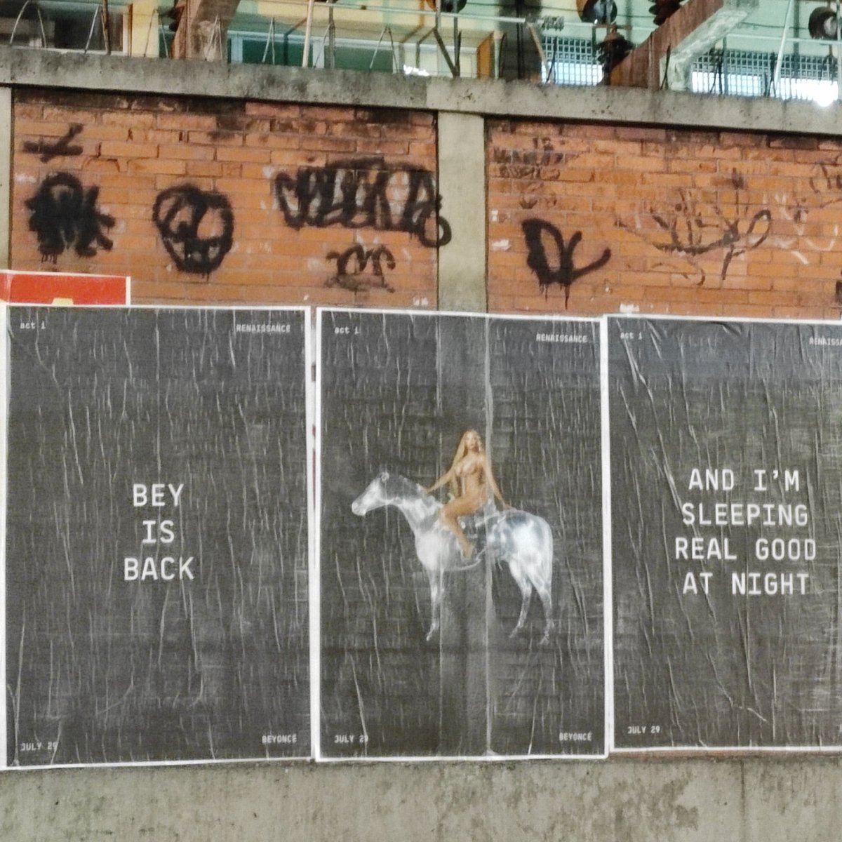 beyonceaccess's tweet photo. Madureira, Rio de Janeiro. 🇧🇷 #RENAISSANCE https://t.co/BrNPJpeQgs