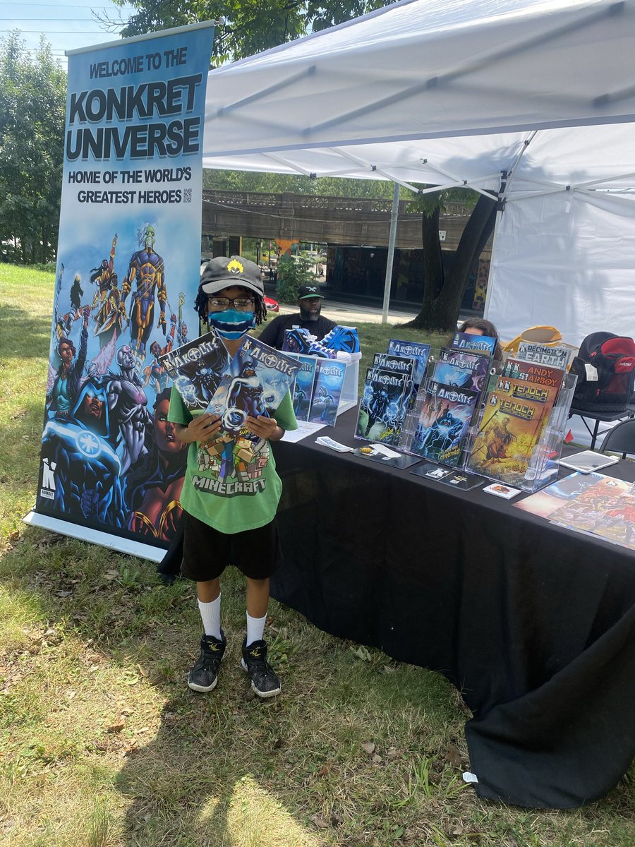 KonkretComics's tweet photo. Big shout out to @ecbacc for having us. What a great event yesterday! 🙌🏾 #KeepItKonkret #comiccon https://t.co/bbdLQpAUKr
