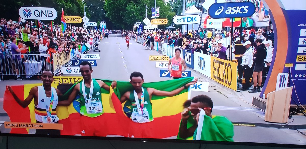Congratulations Tola wins men's Word Championship Marathon 205:36👏🏾👏🏾👏🏾👏🏾🏆