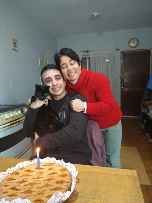 Tenerte es el mejor regalo de cumplea&ntilde;os 🎂 https://t.co/lOBAamWrpy<a href="/tag/vrchatavatar"class="tags"><span>#vrchatavatar</span></a>