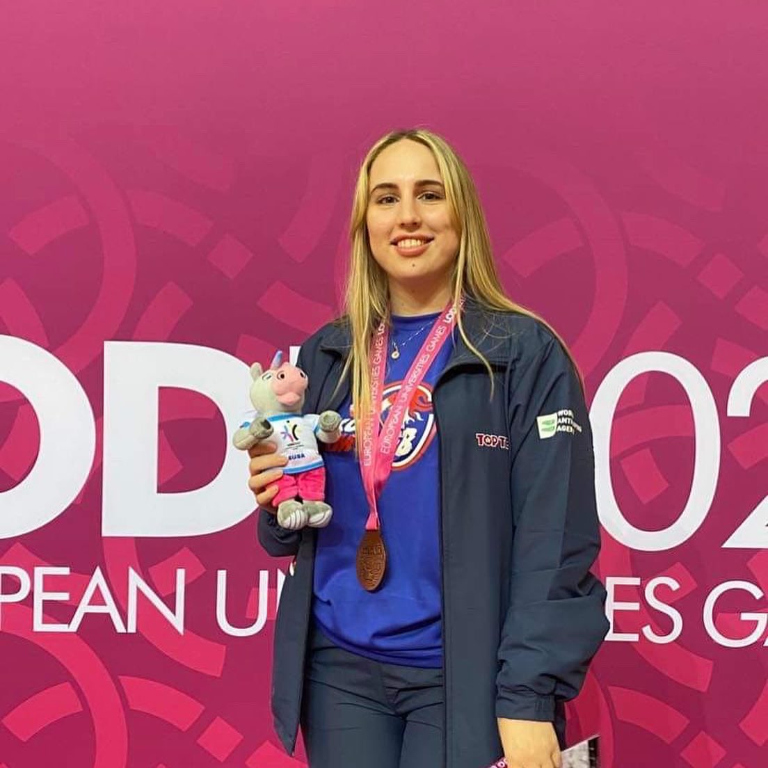 CMetSport's tweet photo. A massive well done to @stacey_davey20 on her Bronze Medal at European University Game in Poland. 

———————————————

Llongyfarchiadau enfawr i Stacey Davey ar ei Medal Efydd yng Ngêm Prifysgol Ewropeaidd yng Ngwlad Pwyl.

#cardiffmetsport #studyandplay #kickboxing #studentathlete https://t.co/ZaBXuTUijQ