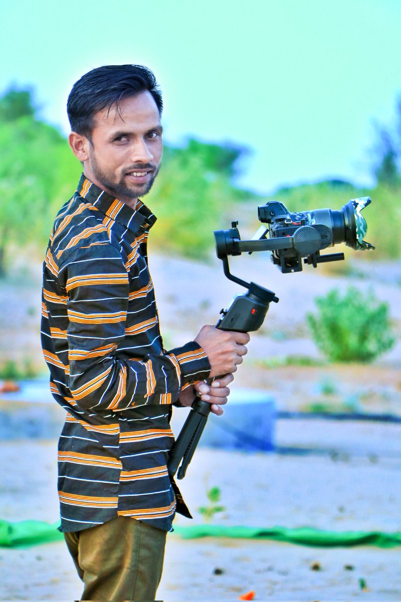 veergoyal53's tweet photo. #veergoyal #veer #goyal #goyalfilmstudio #studio veergoyal @veergoyal53 @Veergoyal11 https://t.co/OHGDIEbemY