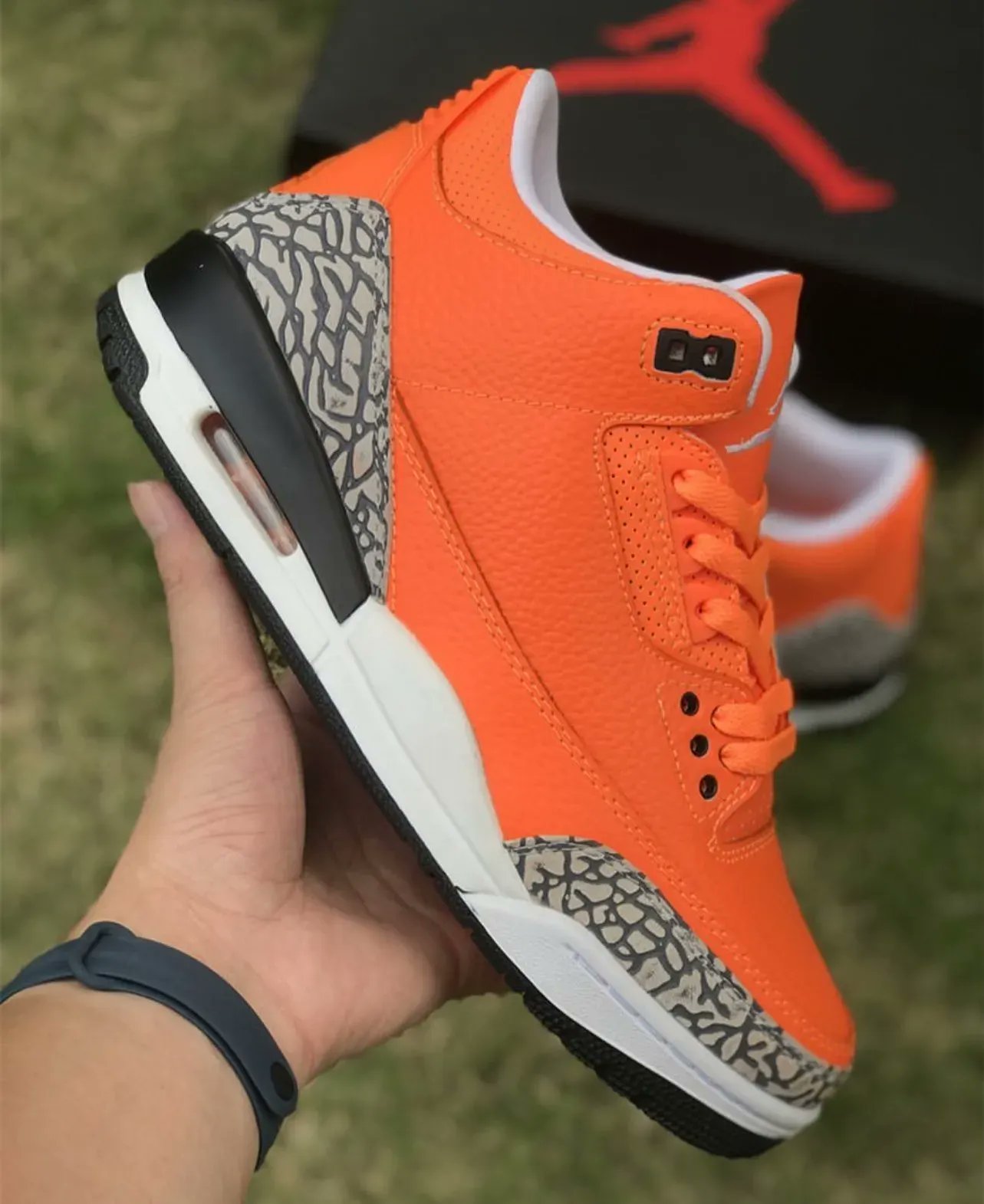 JustFreshKicks on X: "First Look at a potential upcoming Air Jordan 3 “ Halloween” https://t.co/ljqoZl7kiz" / X