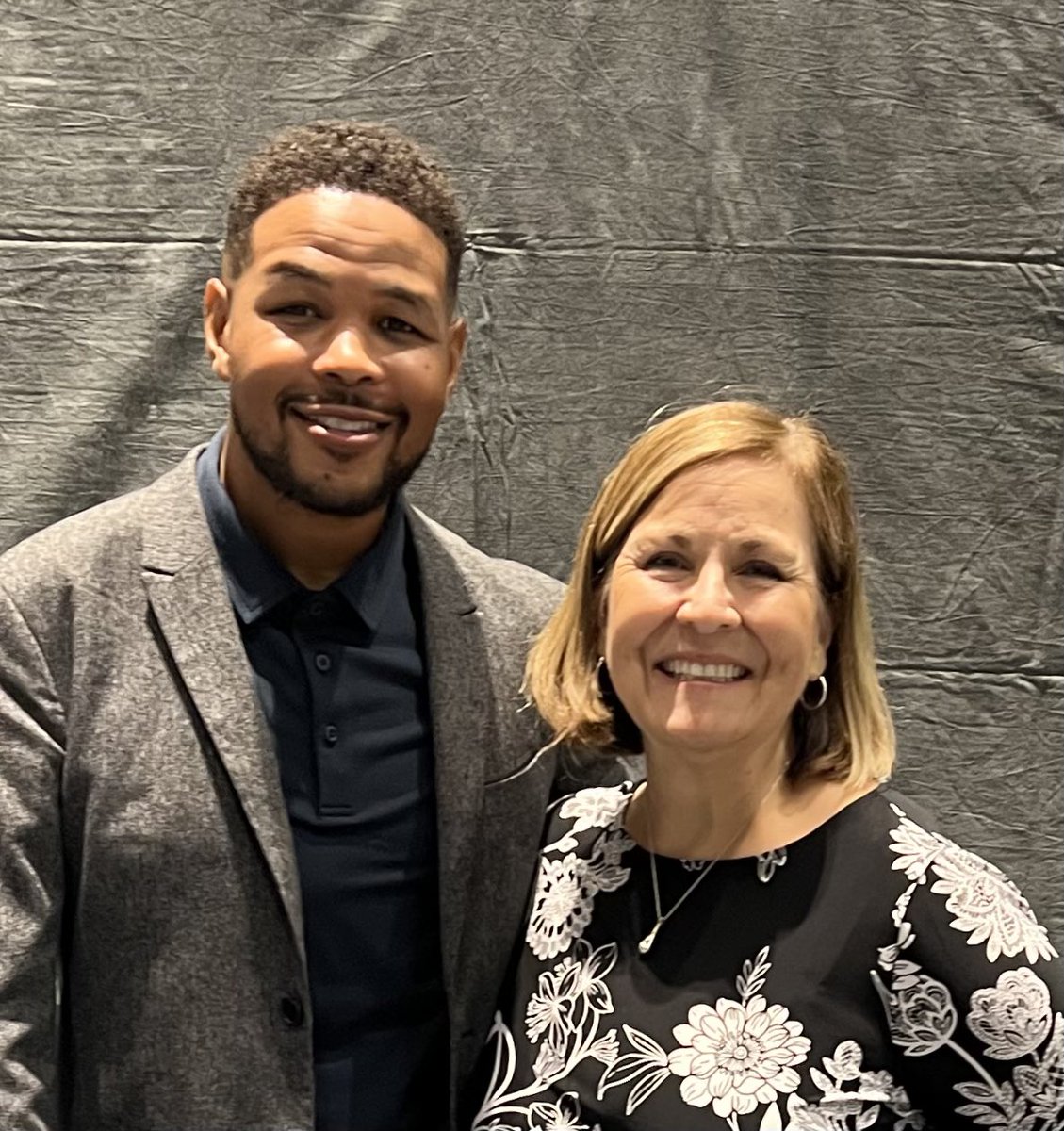 @JackieNAESP (@jackienaesp) on Twitter photo Again an incredible speaker and motivator <a href="/inkyjohnson/">Inky Johnson</a> - thank you for sharing today! #NAESP22 Again an incredible speaker and motivator <a href="/inkyjohnson/">Inky Johnson</a> - thank you for sharing today! #NAESP22