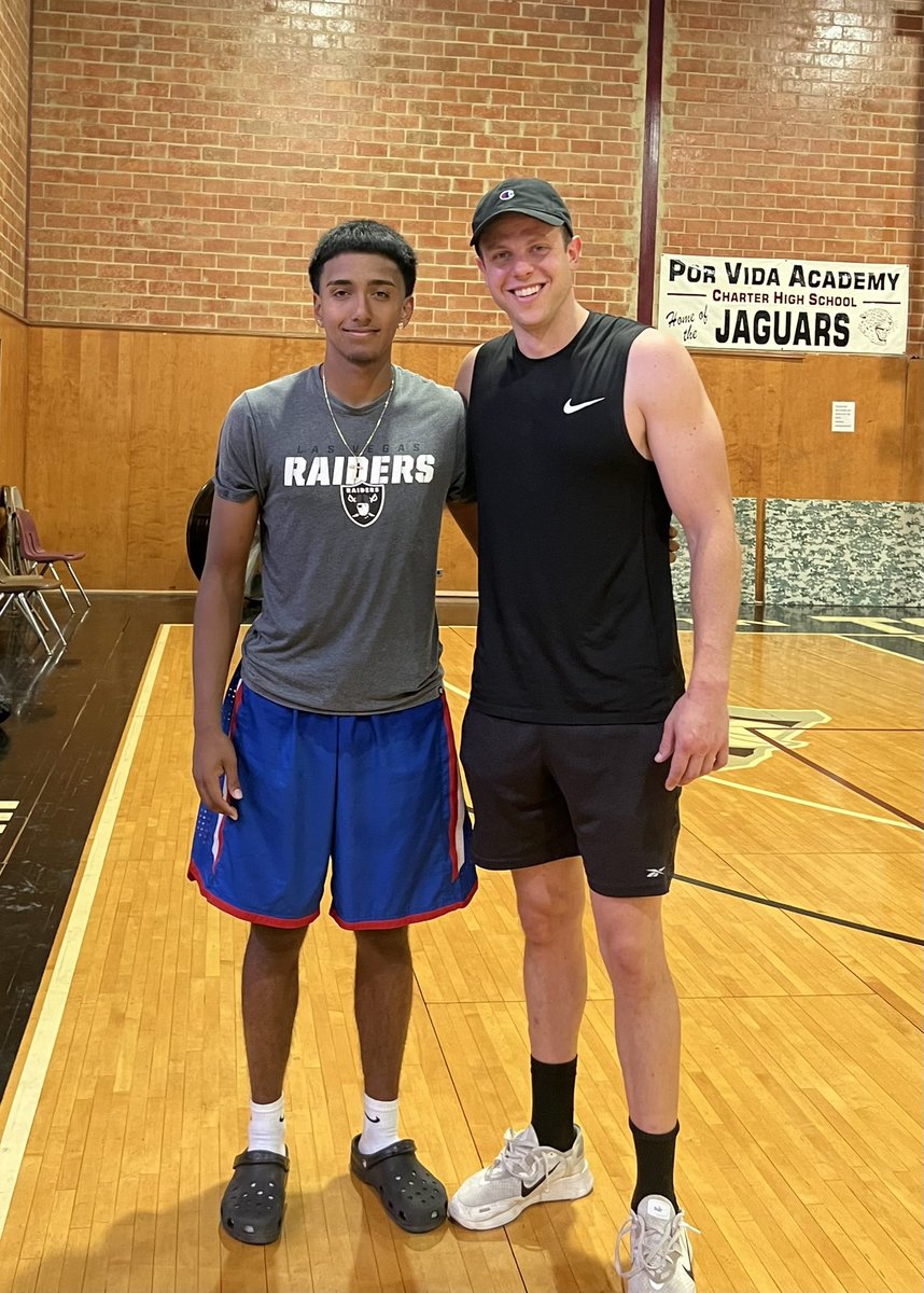 .<a href="/TJHSHOOPS/">Jefferson Basketball</a> has been one of my favorite teams to cover these last few years and it has been a blast to get to play with/against <a href="/23JosephRincon/">Joseph Rincon</a> on Sunday mornings.
North Lake is getting a great young man and a heckuva basketball player.