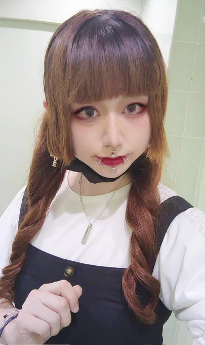 サインGET🥰
あんずさんめっちゃ可愛かった…お顔が小さい… 