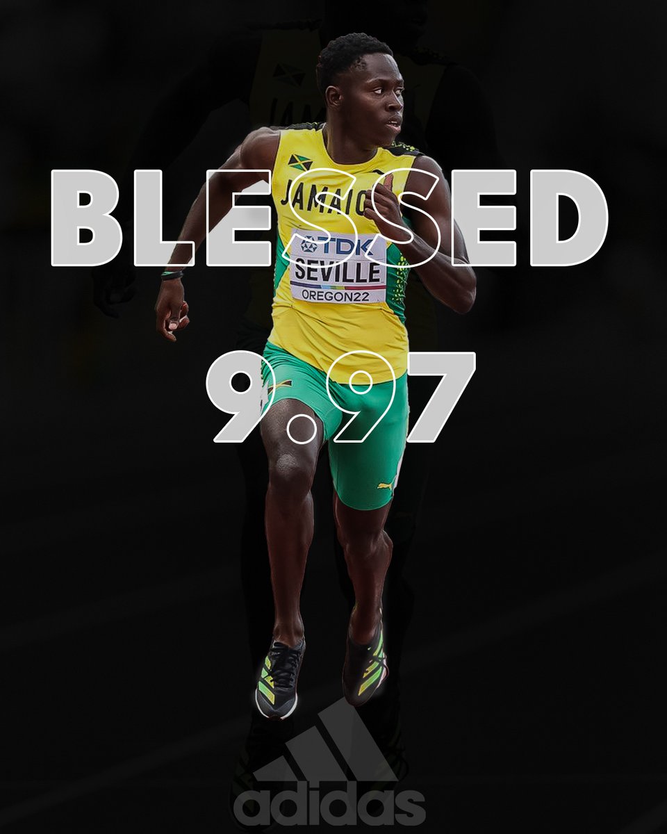 ObliqueSeville's tweet photo. Woke up this morning feeling grateful🙏 Thanks Jamaica!, felt your love. Now I have to go make sure @realshellyannfp hairstyle is on point for later😂🤣 @ParchmentHansle as usual, I will need your help😆
Gonna enjoy watching @FastElaine @sherickajacko and @iamkemba battle later. https://t.co/eyw98N4fXc