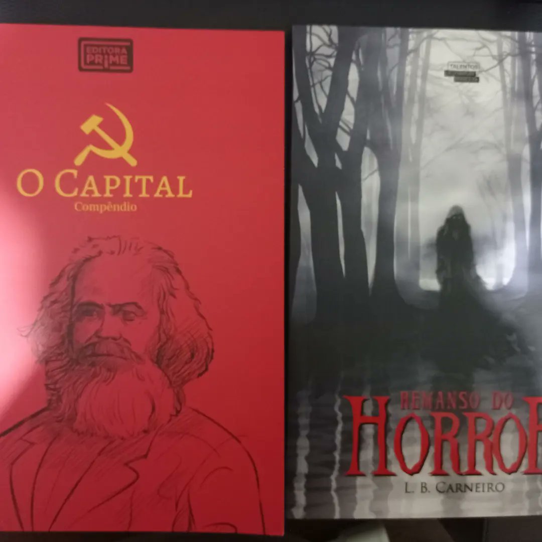 umTrovador's tweet photo. Veja só o perigo de passar por uma #livraria. Só aumentando minha lista de #leitura. haha 😅

#livro #gótico #terror #gothic #terrorgotico #gothichorror #EdgarAllanPoe #comunismo #ocapital #capital #KarlMarx https://t.co/1PSHCXm9ZK
