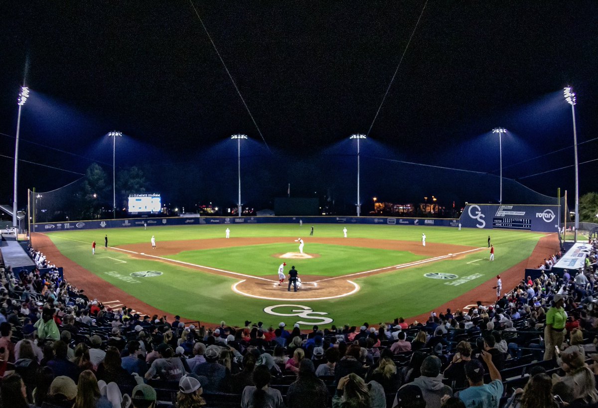First off I would like to thank God, my family, coaches, and trainers for helping me get where I am today. That being said I am excited to announce that I am pursuing my academic and athletic career at Georgia Southern University. Go Eagles! <a href="/rhennon10/">Rodney Hennon</a> <a href="/KlutchLlc/">ꓘlutch Baseball</a> <a href="/matt_oglesby6/">Matt Oglesby</a>