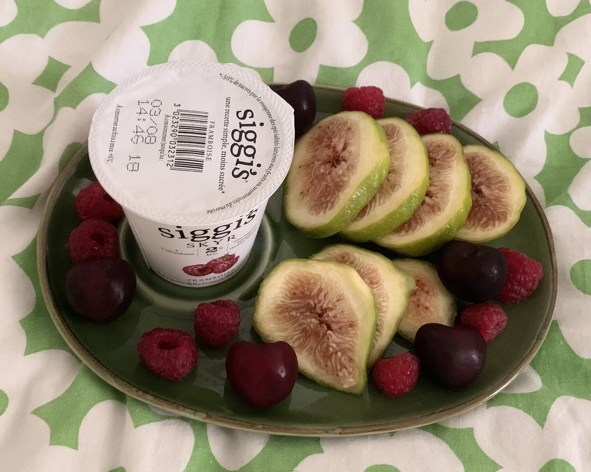 vanillegf's tweet image. obsessed with figs