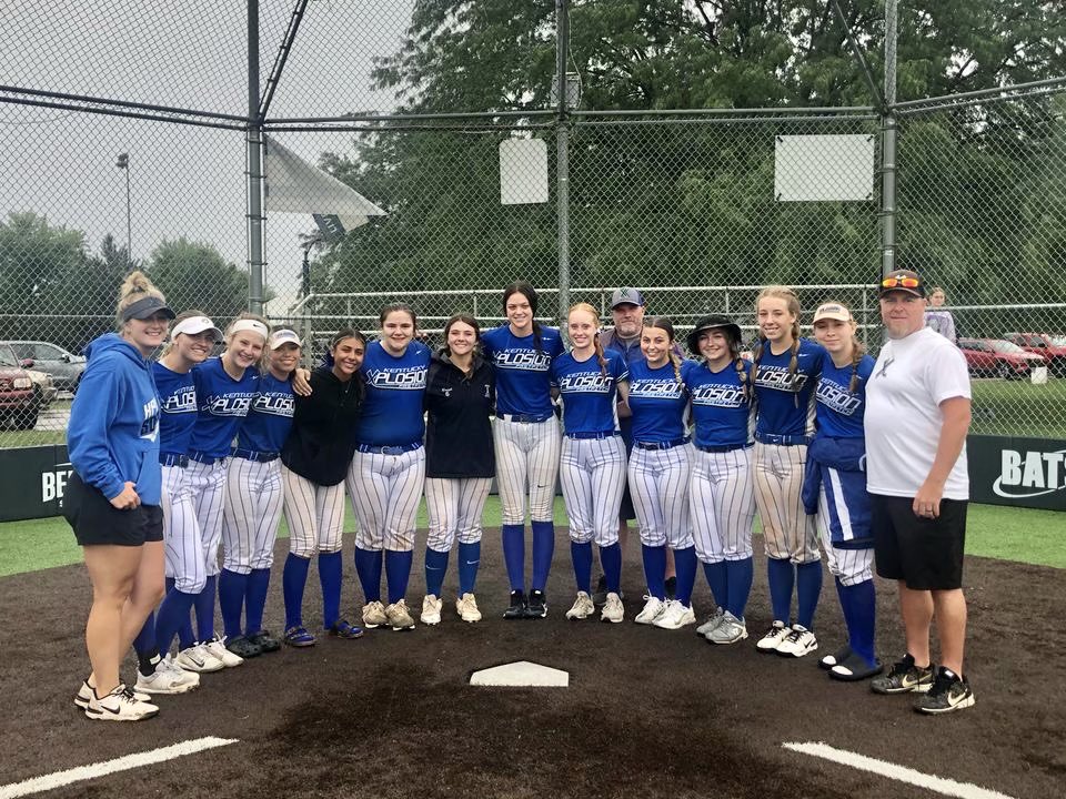godfrey_payton's tweet photo. After 3 years with these amazing players, it ends on a canceled championship Sunday, putting us as co-champions of the platinum bracket. I am incredibly grateful for these girls and Coach Shawn Sproles, Doug Buford, Kennedy Baugh and Larry Moreland. On to bigger things! https://t.co/rAlcPTypKO