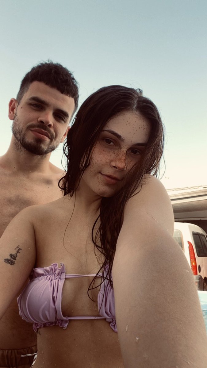 Lo feliz que soy a tu ladoooooo💜💜💜💜💜💜💜💜💜💜💜💜💜💜💜