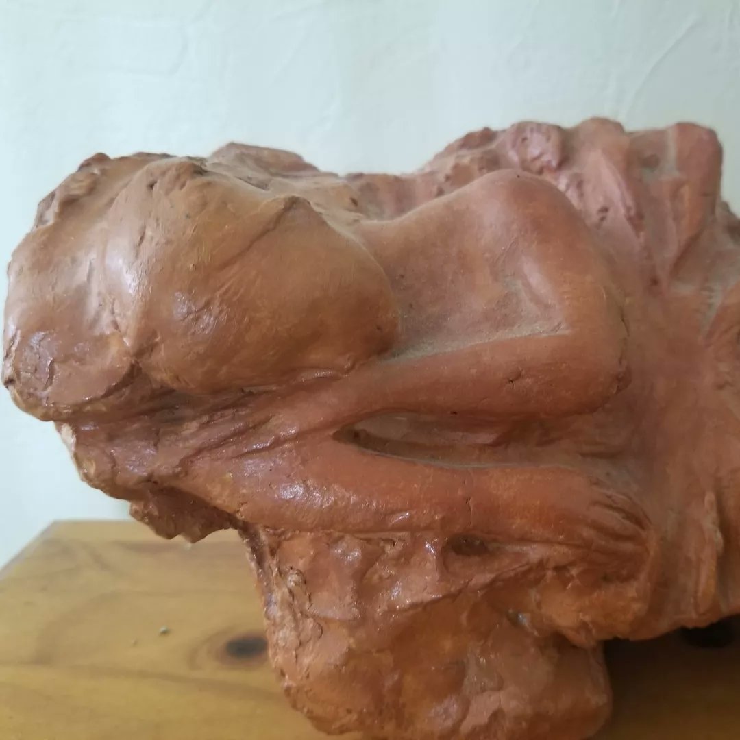 AssCulArt_VIOR's tweet photo. Ballerina dormiente/Sleeping ballerina.

Terracotta 36cm x 14cm
Year unknown

#ballerina #dormiente #sleeping #terracotta #statua #statue #collezione #privatecollection #artwork https://t.co/1IBB50ZN75