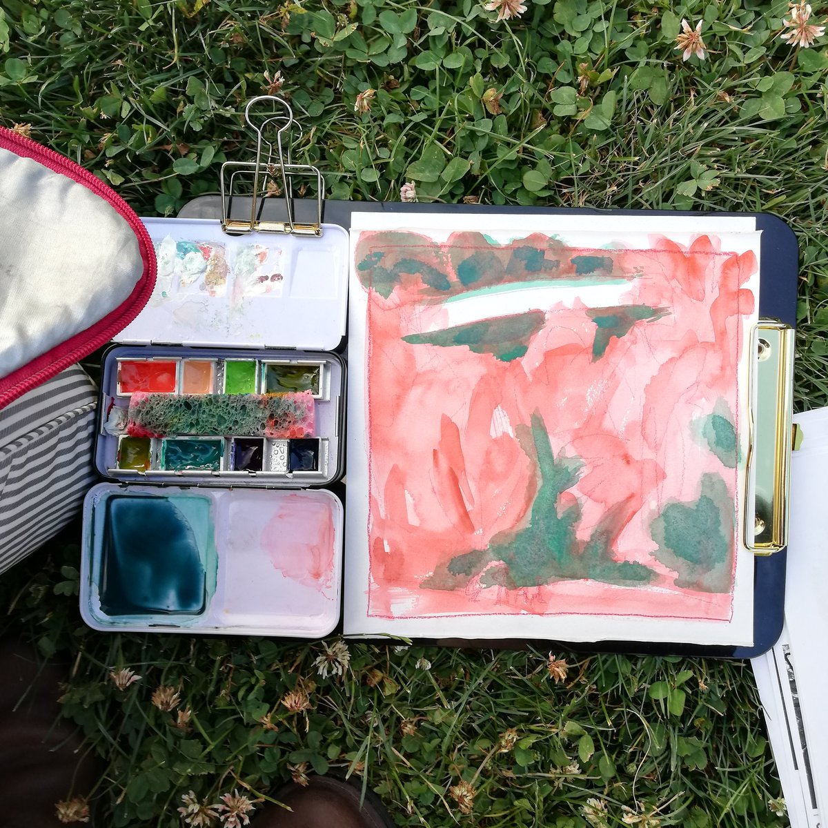 moniquechiam's tweet photo. Beginnings. 
Plein air class no. 2 at Dundas Driving Park with Michelle Teitsma.
@DVSA2010 https://t.co/Fs6CPIF3yv