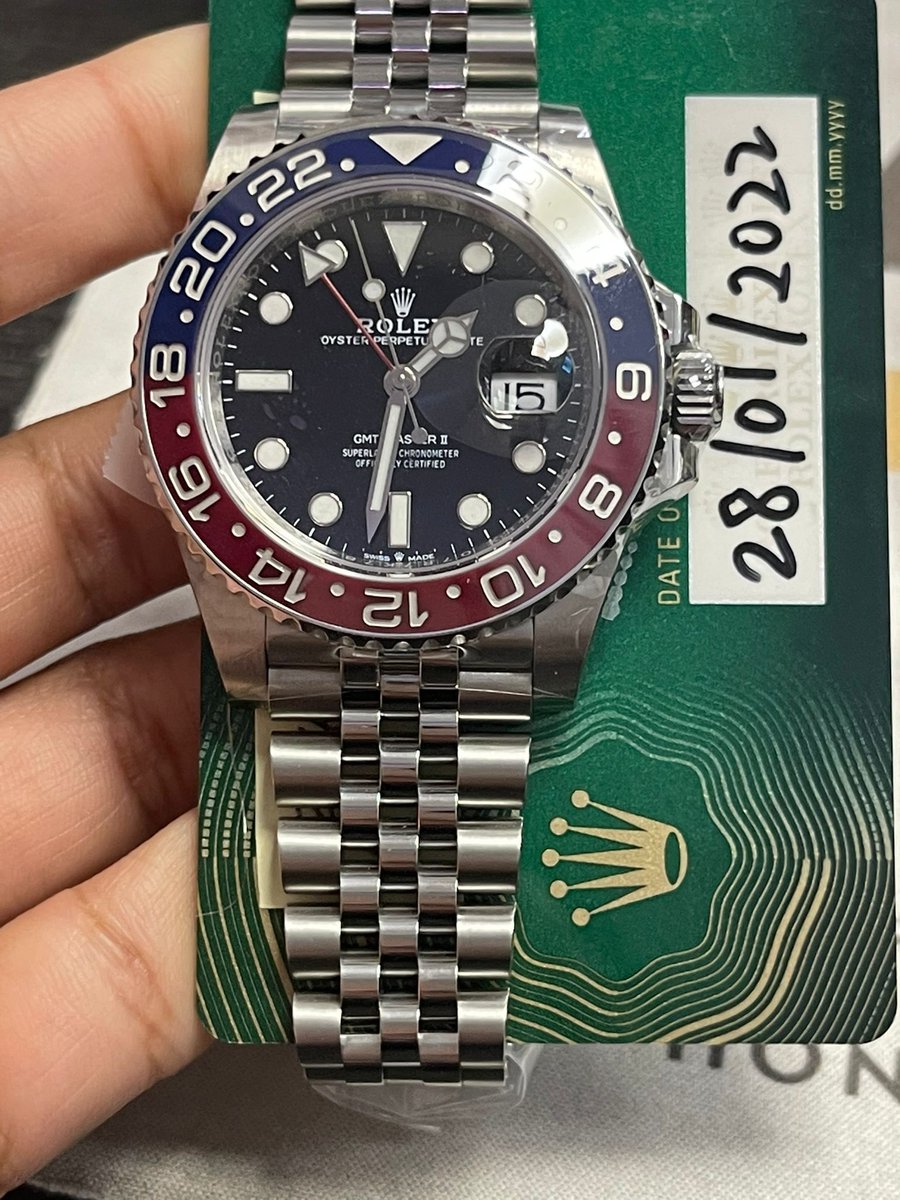 The Luxury Watch Guy tweet media