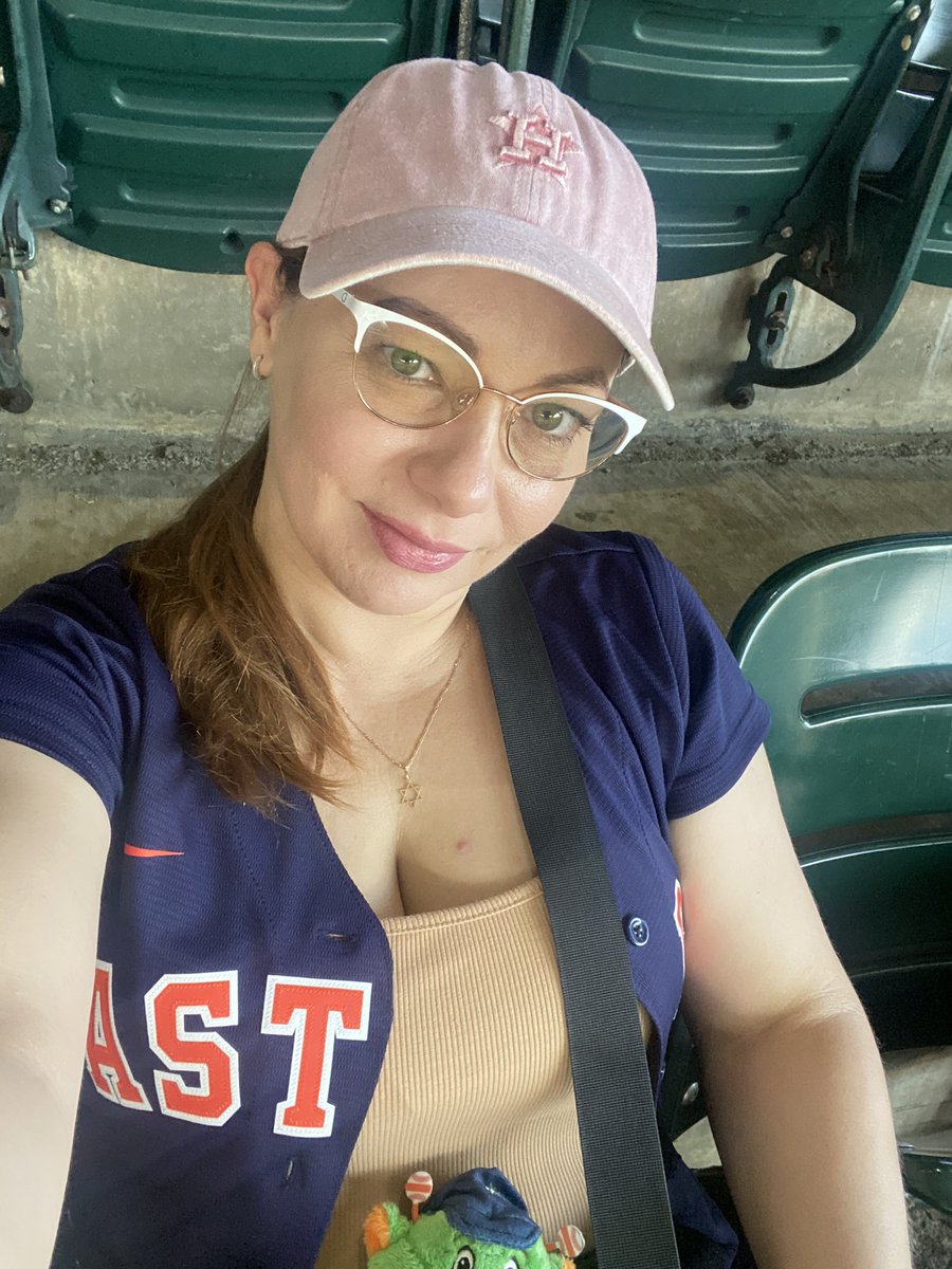 Nayarith Velasquez tweet media