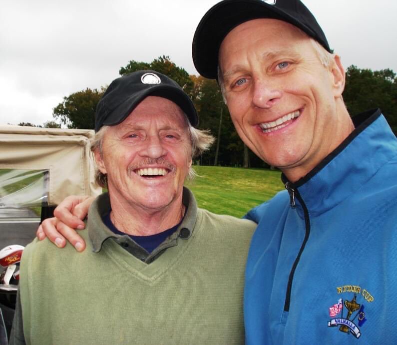 terrymeiners's tweet photo. #WHAS100 🎙 Gary Burbank reflects on Earl Pitts, Snow Sharks, Who Shot J.R., creativity, retirement, and life. 🐐
LISTEN 🎧 https://t.co/PMvcXQYaDp
#WHAS100years #radio #radiohumor #music #honor @840WHAS https://t.co/8p9XkTEWbZ