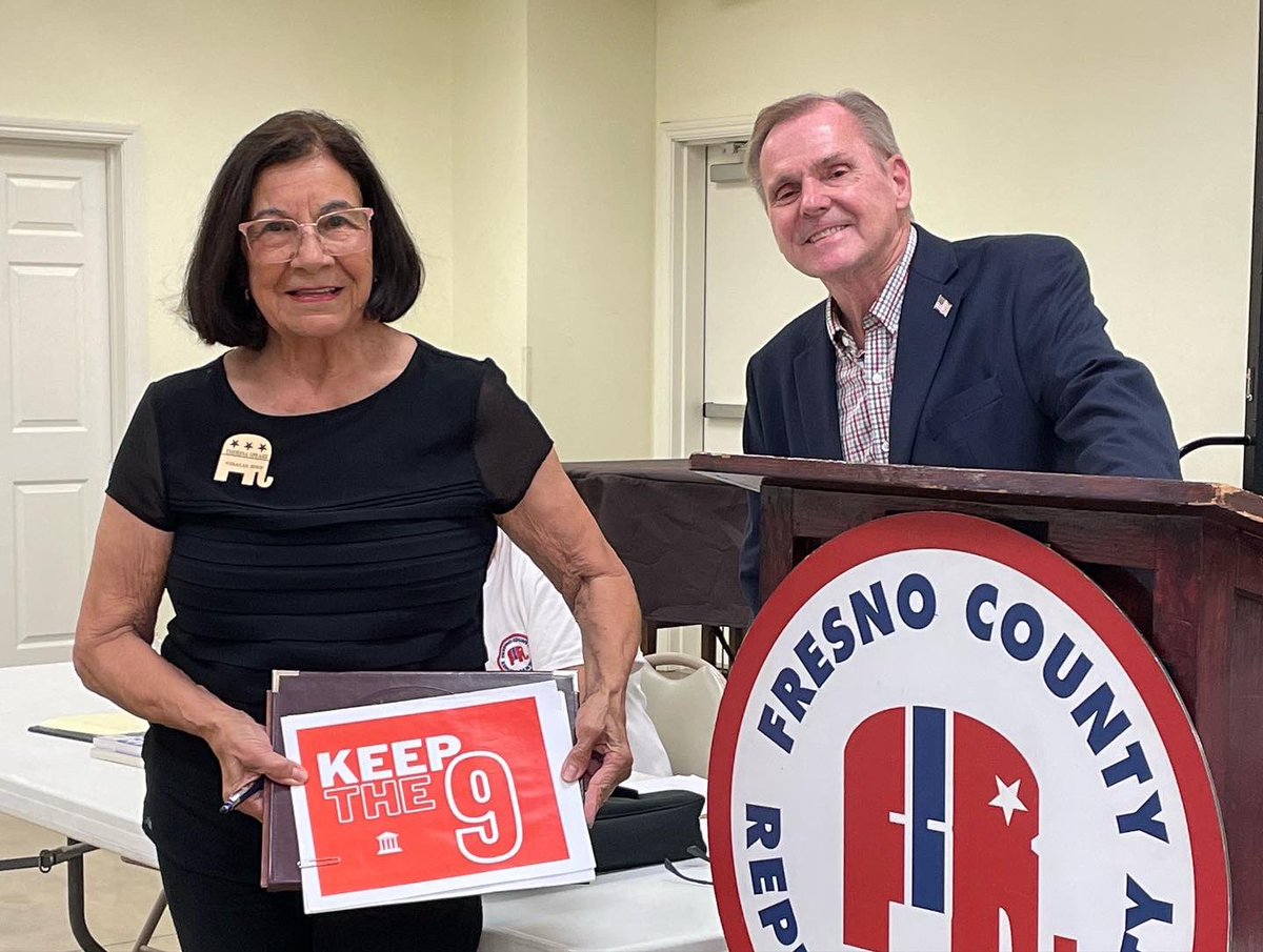 FresnoCountyGOP's tweet photo. Last week, we welcomed @NRA Rep Ed Worley and Theresa Speake from @Keep9Amendment at our monthly meeting.

The radical left attacks the constitution every day. We must protect the 2nd Amendment and protect the judicial system!

Join us at https://t.co/5f8JofTyjW! https://t.co/U33Fv5J7XV