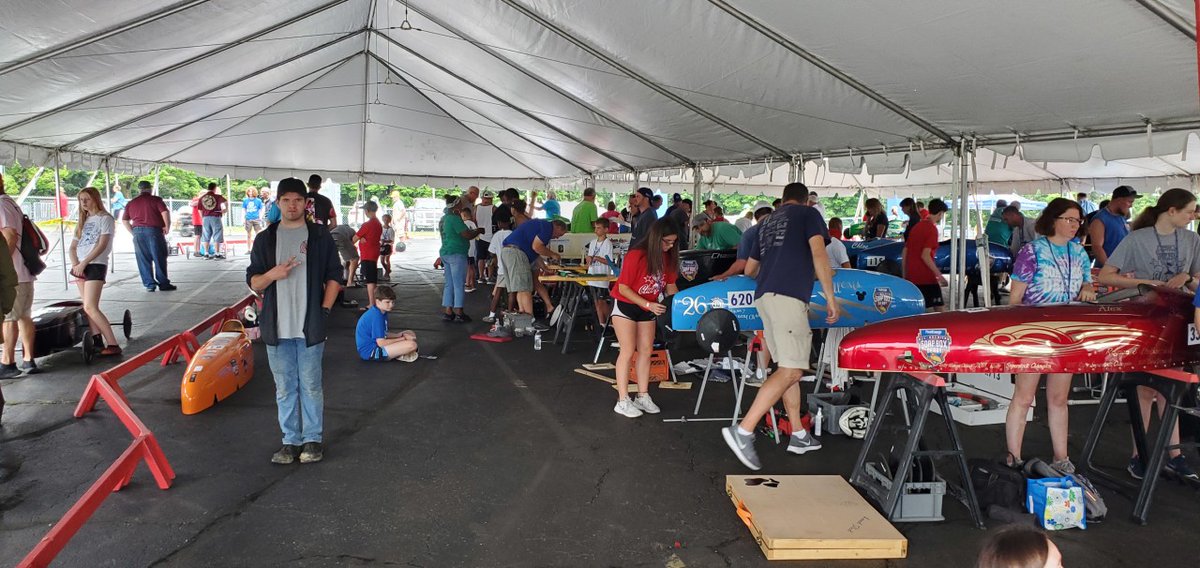 soapboxderbyhq's tweet photo. Day 1 of the 84th FirstEnergy All-American Soap Box Derby World Championship race week has been a little wet but everyone is in great spirits and enjoying the day!
#soapboxderby #84sbderby #stem #gravityracing #family #derbynation https://t.co/0UEm5uzBbu