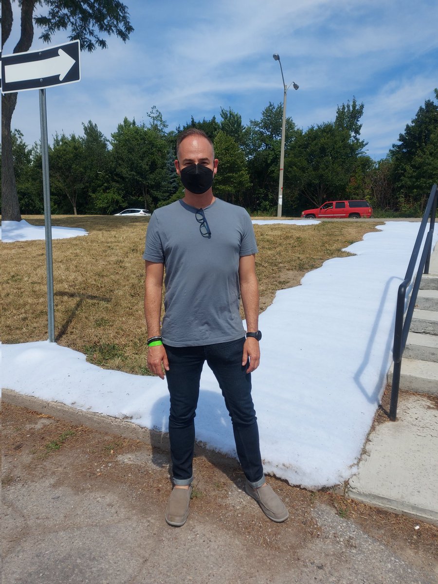 michaelbeaucler's tweet image. On set today in #Toronto as a #drumline instructor/consultant for scene in a major motion picture 🎬📽🥁   #fakesnow