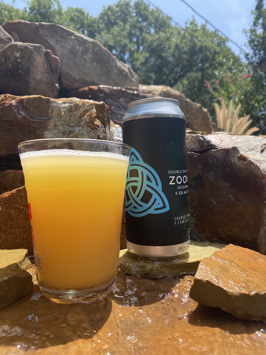 WysteriaLane_'s tweet photo. “Sippin on this haze all day
somethin’s gotta take this edge away”
#MisheardLyrics #GooseSummer #Flodown https://t.co/8wowa7iQZB