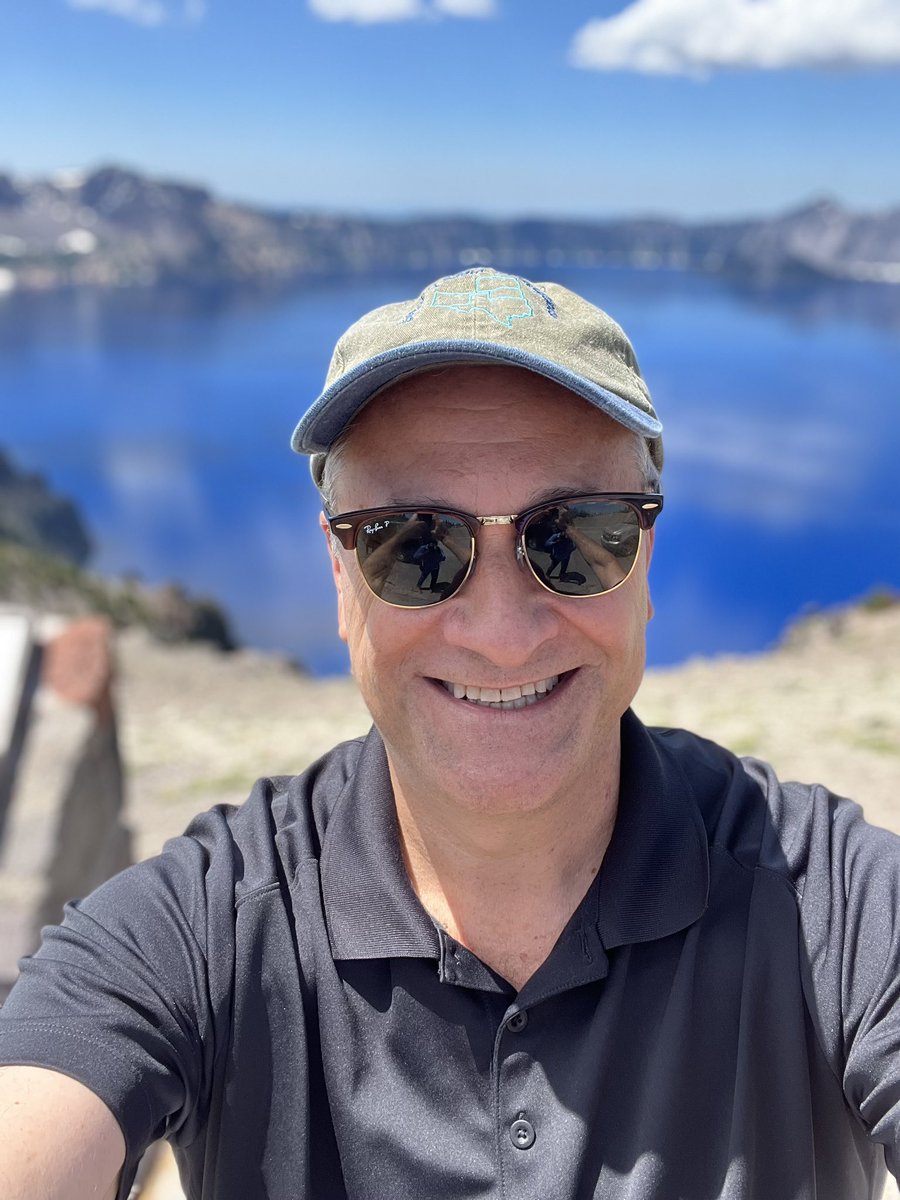 SecondGent46's tweet photo. One more thing, please send your best selfie from a national park. https://t.co/1bJAhCcHpm
