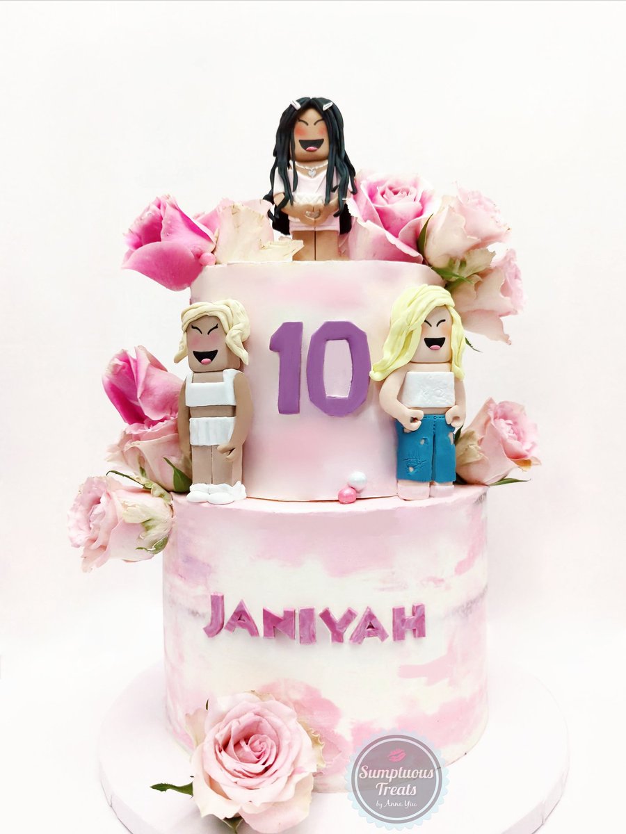TreatsSumptuous's tweet image. Roblox Theme Birthday Girl Cake

#robloxbirthday #robloxcake #robloxtrend #robloxbirthdaycake #robloxgirls #seminakedcake #kidsbirthdaycakes #robloxgirl #robloxavatar #robloxparty #robloxbirthdayparty #10thbirthday  #sumptuoustreats #robloxkids 

instagram.com/sumptuoustreats