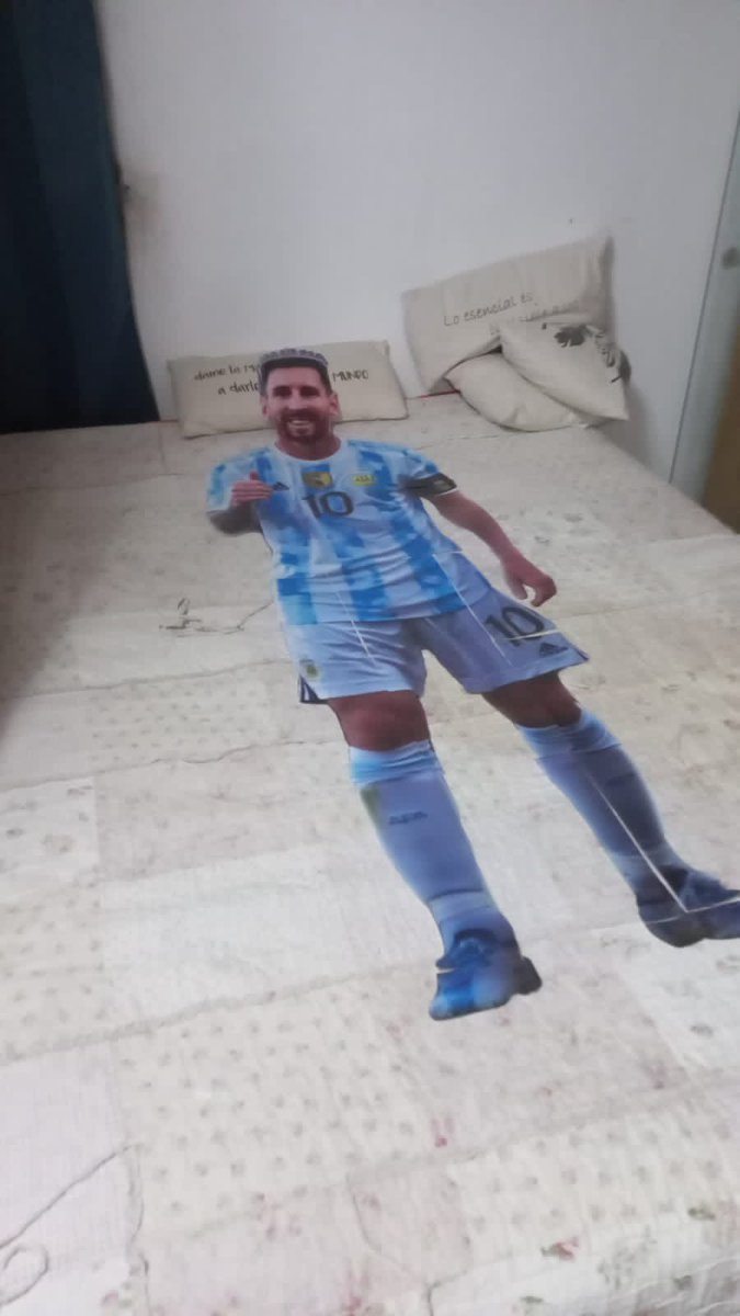 agustinzanlungo's tweet photo. Abro hilo de #FotoConMessi fue Única 🥳 https://t.co/NnZhjoRQFq