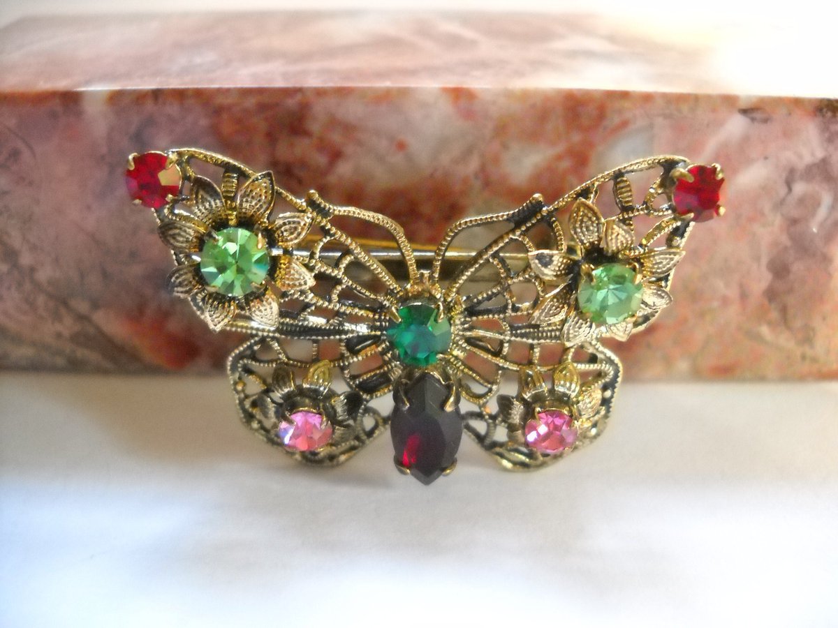 find_charlotte's tweet photo. Excited to share the latest addition to my #etsy shop: Czech Brooch Butterfly Filigree Rhinestone Brass Metal Green Blue Red Pink Rhinestones Wire Work Mid Century Woodland Insect Figural https://t.co/MKgSPC0VOQ #red #birthday #christmas #bugsinsects #green #unisexadul https://t.co/E9UKDvJ8uO