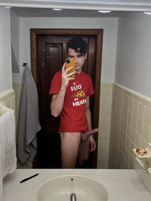 Would you like a slice of heaven? https://t.co/v0O1X4GvTd