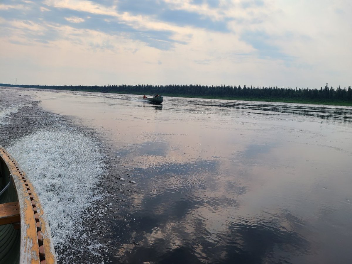 TheGeophysGuy's tweet photo. Day 13 of #ExpeditionHBL:

#Drone flying, #fishing, and #peat sampling, oh my!!!

Weather held up for the majority of the day, the crew did an amazing job collecting data down the Albany River.

@Mushkegowuk 
@McMasterSEES 
@McMasterU 
@WWFCanada https://t.co/GUHxu3pnyJ