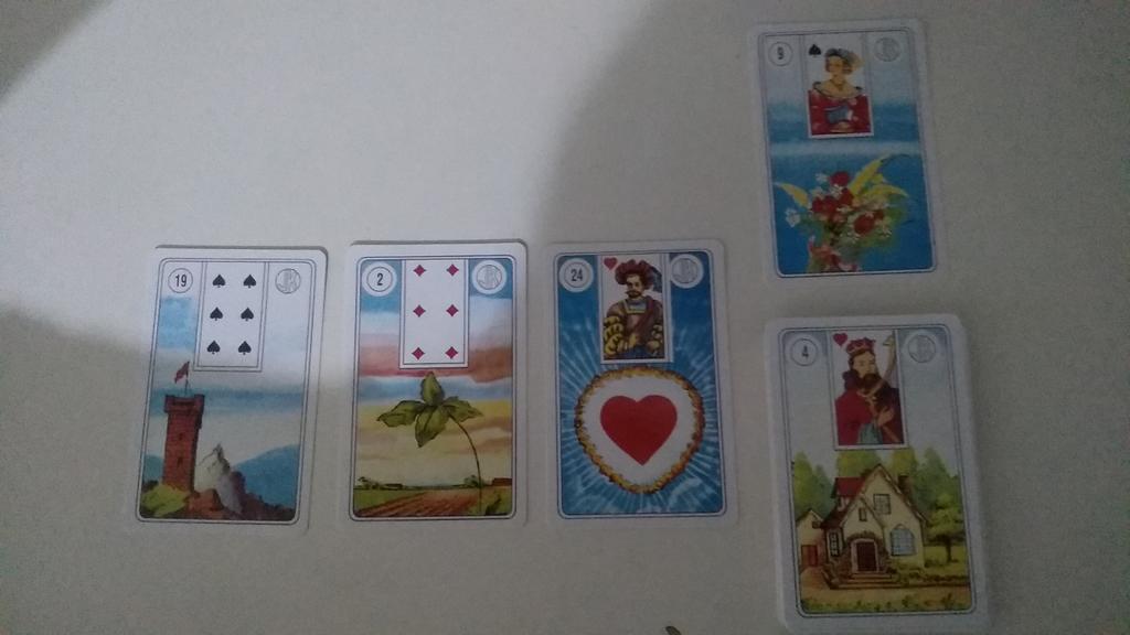 hadidbff's tweet photo. @favkestis essa aqui foi bem difícil, o coração me deixou pensando mt
mas como tem a torre ali, eu enxergo como não. ela pode até ter sido cotada e ter sido uma das favoritas, mas no final outra atriz foi escolhida https://t.co/hYN0pVi4qO