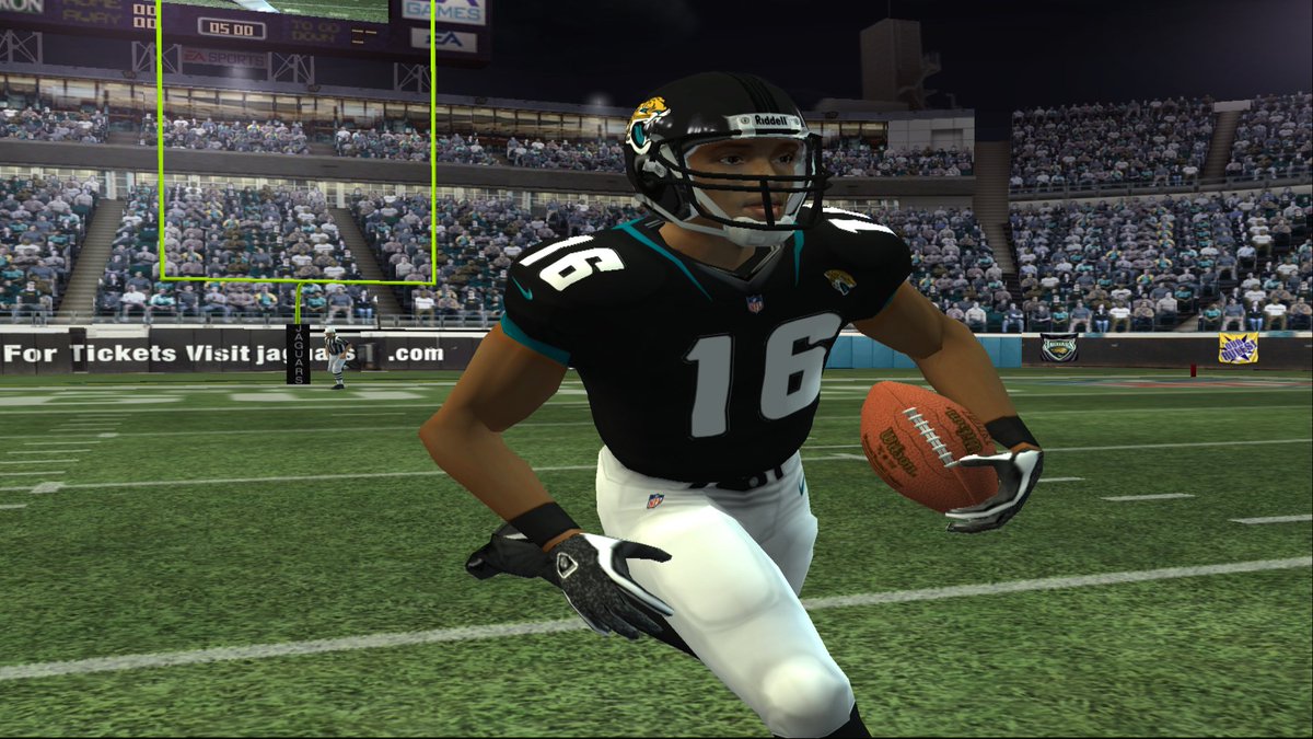 NCAA06NEXT's tweet photo. 👀 #MADDEN #MADDEN06 #MADDEN06NEXT #MADDENNEXT https://t.co/XNC30UyADA