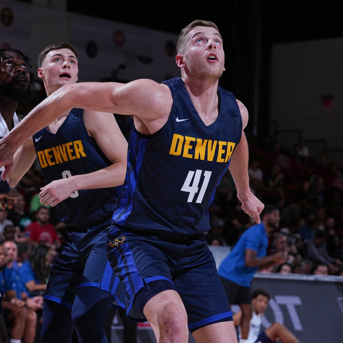 JUST IN ‼️

<a href="/MelbUnited/">Melbourne United</a> star Jack White has been signed onto a two-way contract by the Denver Nuggets, per <a href="/wojespn/">Adrian Wojnarowski</a> 👏 🇦🇺
