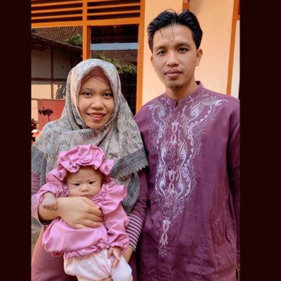 GladysAlisa's tweet photo. #NewProfilePic https://t.co/AI5VFRhKMg