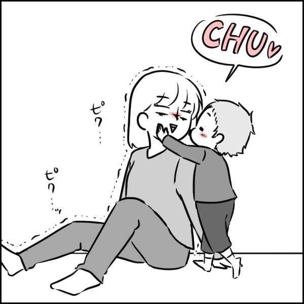 可愛さとツラさは紙一重。
#育児漫画 #育児絵日記 