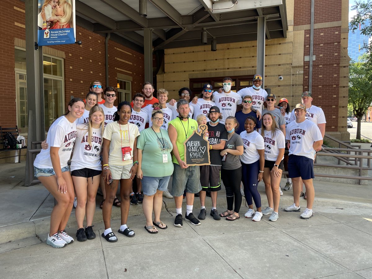 AuburnSoccer's tweet photo. “I believe in the human touch, which cultivates sympathy with my fellow men and mutual helpfulness and brings happiness for all.” 😊🤝

Special shoutout to @BrookeBerdan and @AuburnSAAC for all of their hard work this week with Habitat for Humanity &amp; @RMHC!

#WarEagle https://t.co/DH39IY02aO