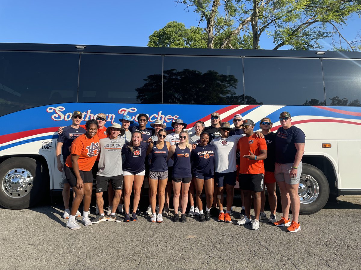 AuburnSoccer's tweet photo. “I believe in the human touch, which cultivates sympathy with my fellow men and mutual helpfulness and brings happiness for all.” 😊🤝

Special shoutout to @BrookeBerdan and @AuburnSAAC for all of their hard work this week with Habitat for Humanity &amp; @RMHC!

#WarEagle https://t.co/DH39IY02aO
