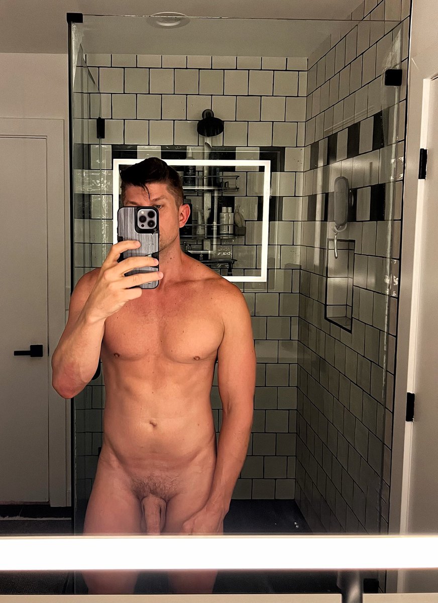 B^2’s pics and videos