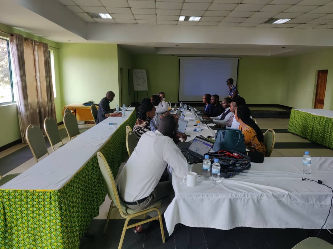 dreamvillage6's tweet photo. This week we participated in workshop to review #HIVguidelines in order to include relevant updates and changes in dynamism of entire HIV cascade of management.
#EndAids
@RBCRwanda @UNAIDS_ESA @SegalFoundation https://t.co/KH5fJPFU0w