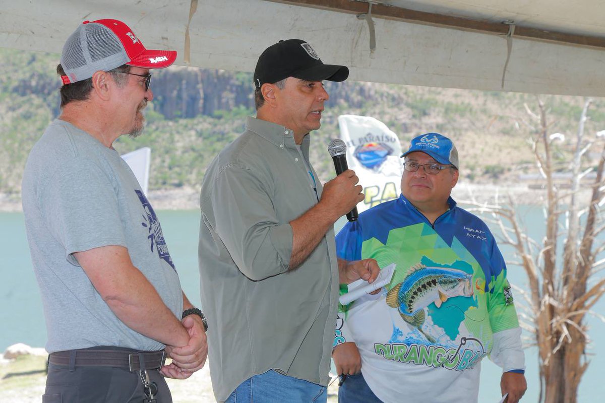 JorgeSalum's tweet photo. Agradezco en la persona de Hiram Medrano Presidente del Club de Pescadores Deportivos, por el reconocimiento que hicieron entrega en marco del Torneo Calentona de Pesca Deportiva 2022 celebrado en la Presa Guadalupe Victoria. Así mismo las facilidades otorgadas por Conagua. https://t.co/qjtP16Cn0S