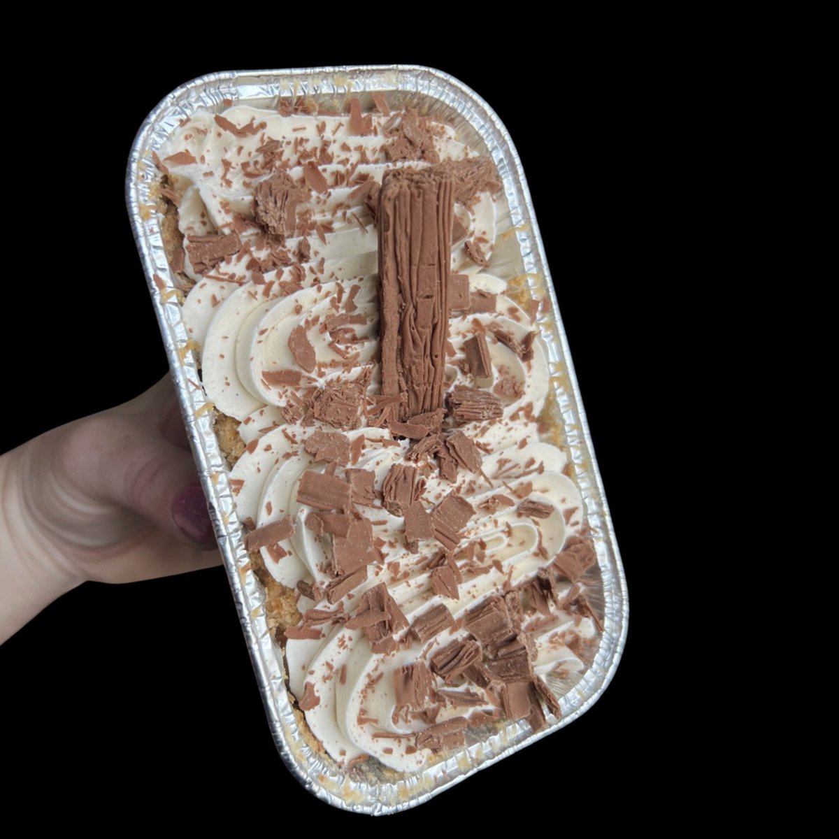 Shortbreadsoc's tweet image. In celebration of National Ice Cream Day we are releasing a special NEW flavor “99 FLAKE”! 
🍦Inspired by a British ice cream treat, the “99 Flake, 99 or ninety-nine” is a soft serve vanilla ice cream, in a cone with a Cadbury Chocolate 🍫 Flake on top! 
#IceCreamDay