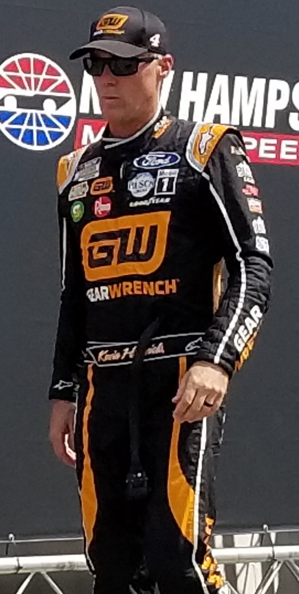 ClaireBLang's tweet photo. So @KevinHarvick has got the game face on at driver intros - Race just started - he rolls off 10th 
#BeatReporter @SiriusXMNASCAR https://t.co/nKMXBiL2LE
