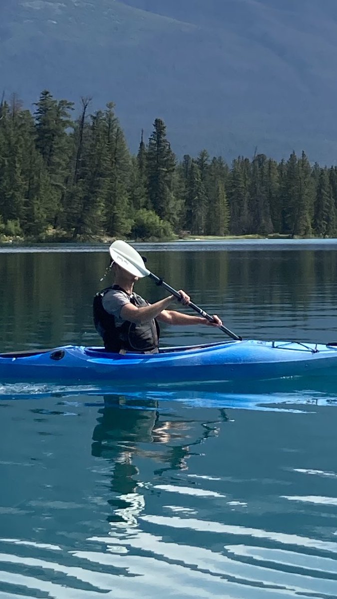 “Hey Jen! Take my picture!”