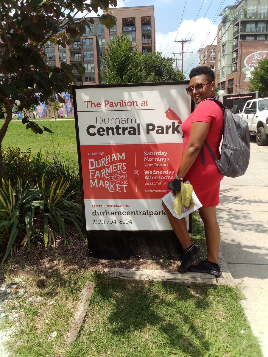 MrsFosterA's tweet photo. The park was great and there were so many photo stops that we couldn't pick 1

Oh well

Check out these murals
. Group 1 was here... @ParticipateLrng  #unitingourworld #PLOrientation2022 https://t.co/N83z3Ml658