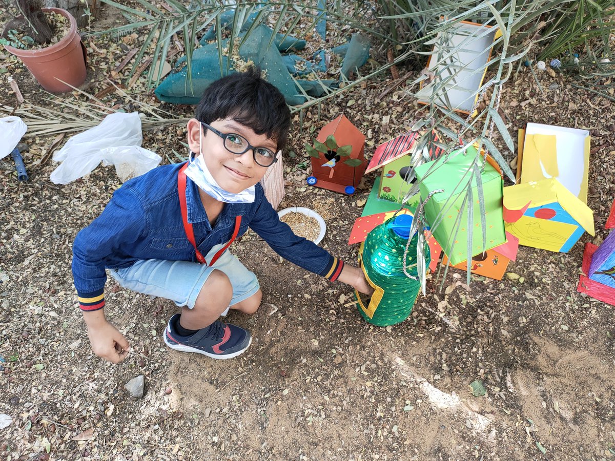 PereiraStephy's tweet photo. Little moments for Great memories,And Better Tomorrow 
#birdfeeder #birdfeeding
#gratitude 
@T4EduC 
@AbhilashaTochi 
@anurag29159611 
@MMselvaraj5 
@ClimateActionED 
@BestSchoolPrize 
@cbseindia29 
@ShiningStarSchl 
@VikasPota 
@khaleejtimes https://t.co/c54dciAvUh