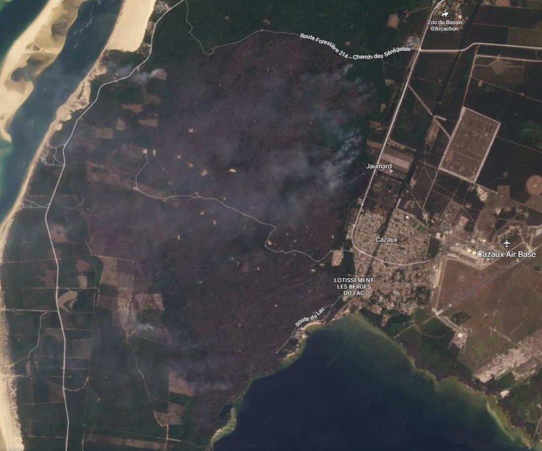 2 images de <a href="/planet/">Planet</a> aujourd'hui à midi pour l'incendie de Landiras et celui de La-Teste-de-Buch hier à midi.
#incendies #gironde #landiras #latestedebuch #incendie #satellite