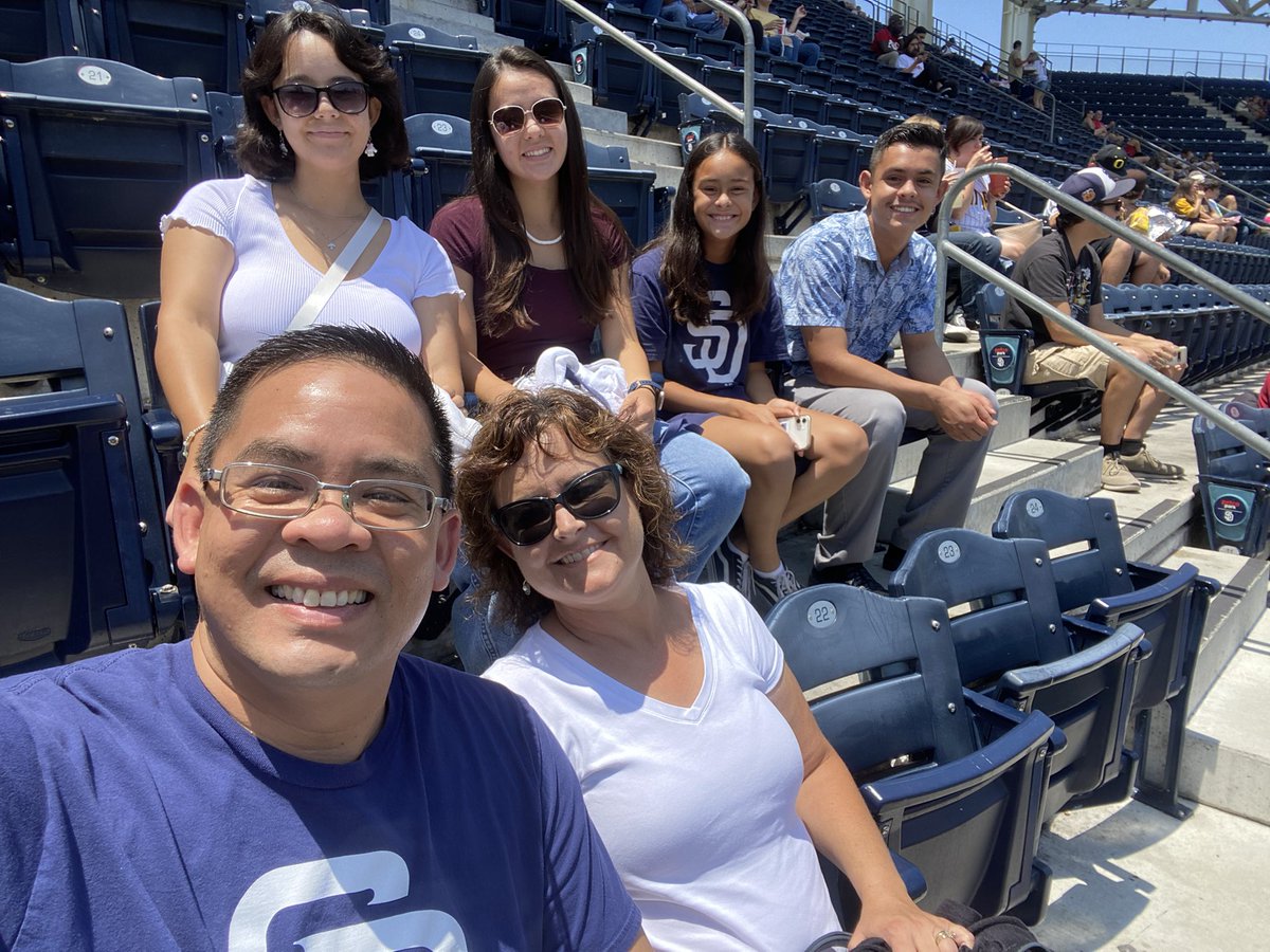 a_amoranto's tweet photo. Thank you @BioOneOceanside for the @Padres tickets!   Time for some fun in the sun on this beautiful Sunday afternoon!  #TimeToShine  #familytime https://t.co/kRpVxMX3HR