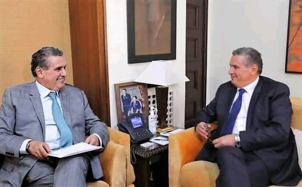 moroccan123456's tweet photo. inflation au Maroc :
 Le chef du gouvernement s'est entretenu hier avec le représentant des distributeurs d'hydrocarbures au Maroc afin de trouver une solution win-win à la crise actuelle.
#7dh_gasoil 
#8dh_Essence 
#Degage_Akhannouch 
#Dégage_Akhannouch https://t.co/oJ4usUb8LV