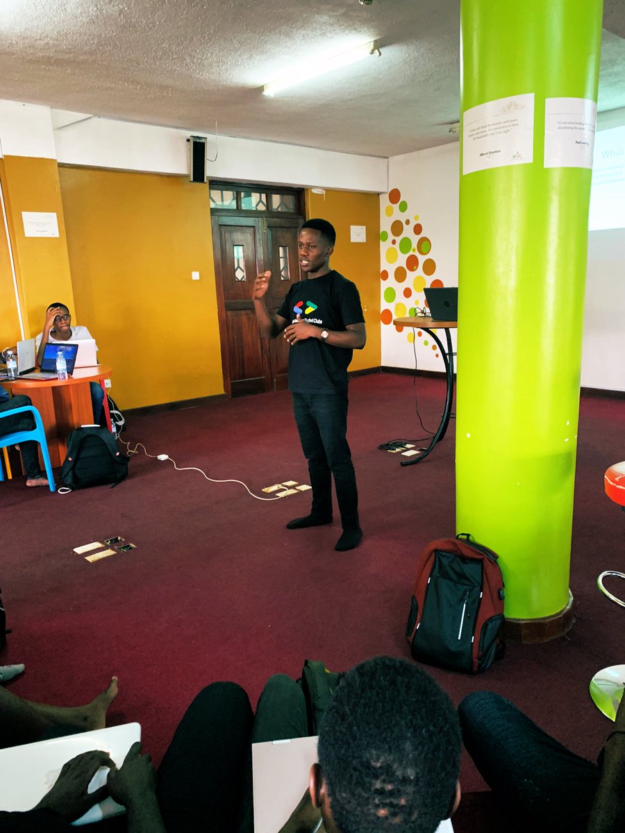 _amanya_brian's tweet photo. Day 1 of the Cloud Tech series held on Sat 16th by @dsc_muk in partnership with @CraneCloud_io ๐ฅณ 3 more to go. Come and enjoy this learning journey as we take a look at Cloud and Cloud Native technologies.
#CloudComputing #CraneCloud #GoogleStudents #GoogleDeveloperStudentsClub https://t.co/yulYiM5Ajf